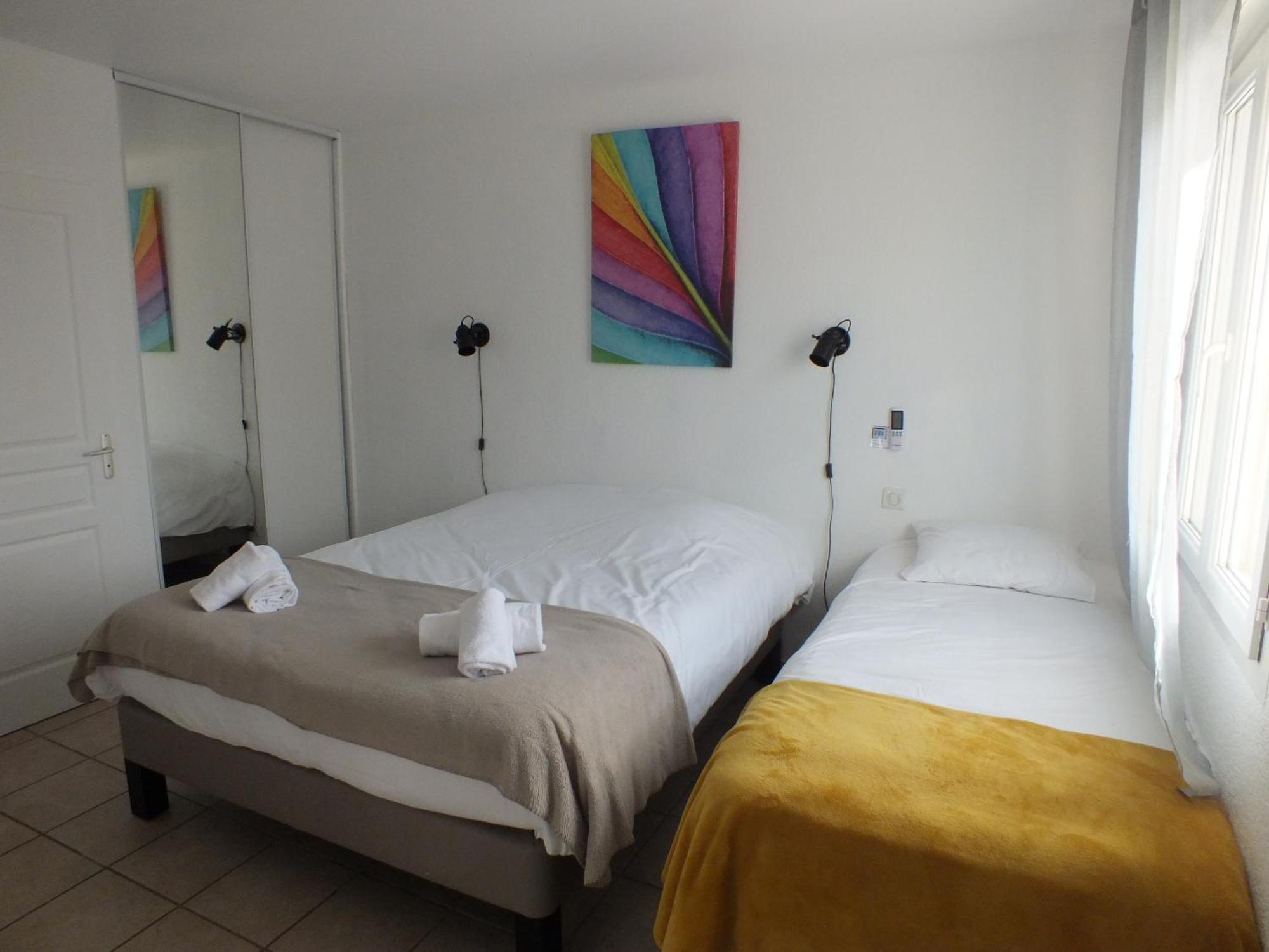 Logis Hotel Restaurant Le Clos Saint Loup Bram Luaran gambar