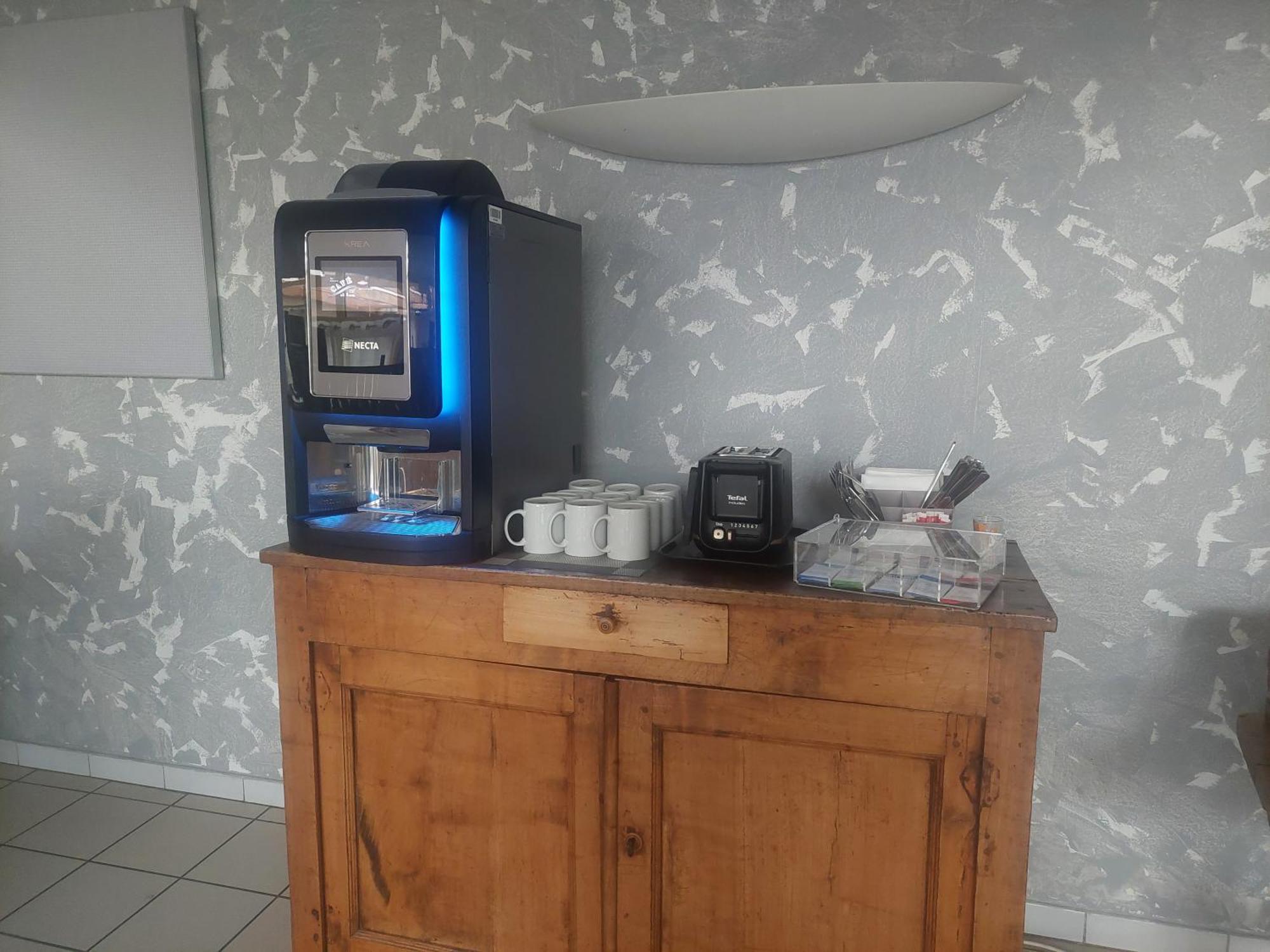 Logis Hotel Restaurant Le Clos Saint Loup Bram Luaran gambar